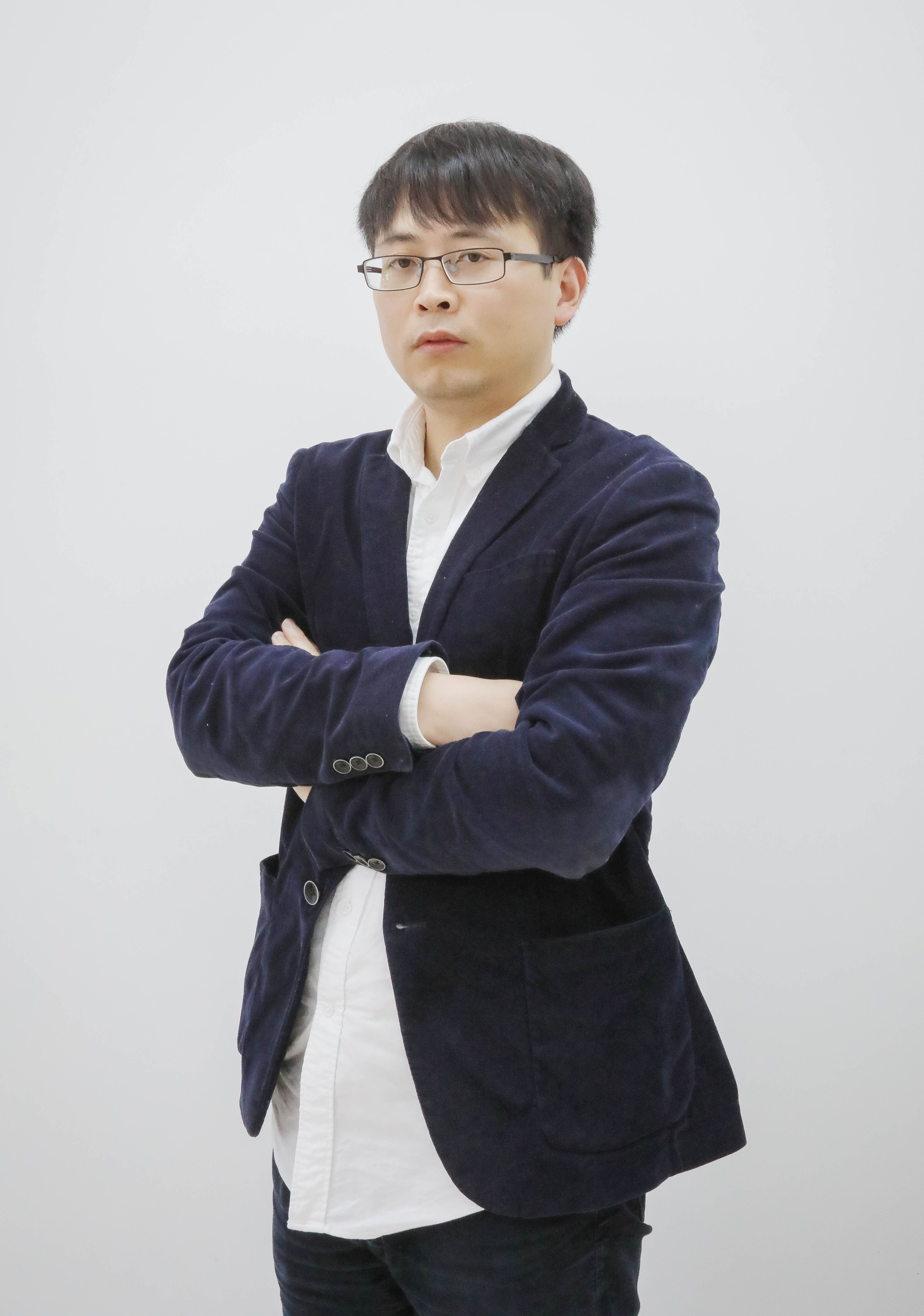 伏明明