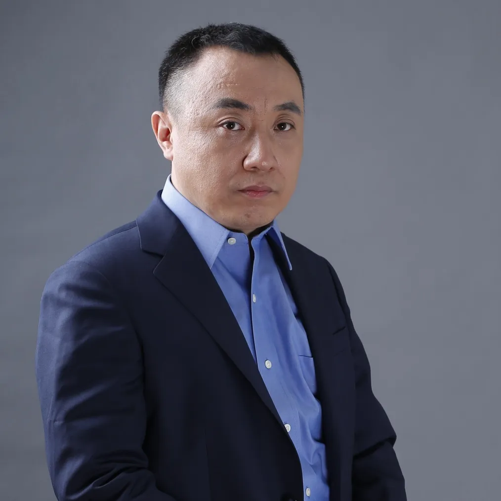 王亮